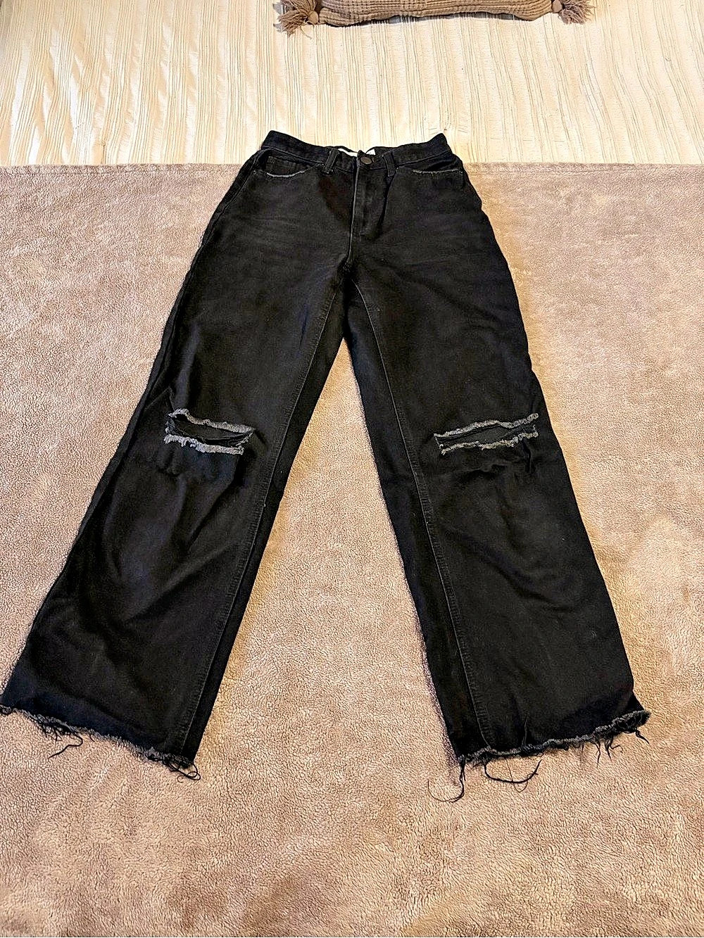 YMI Dream Distressed Straight Leg Jeans in Black